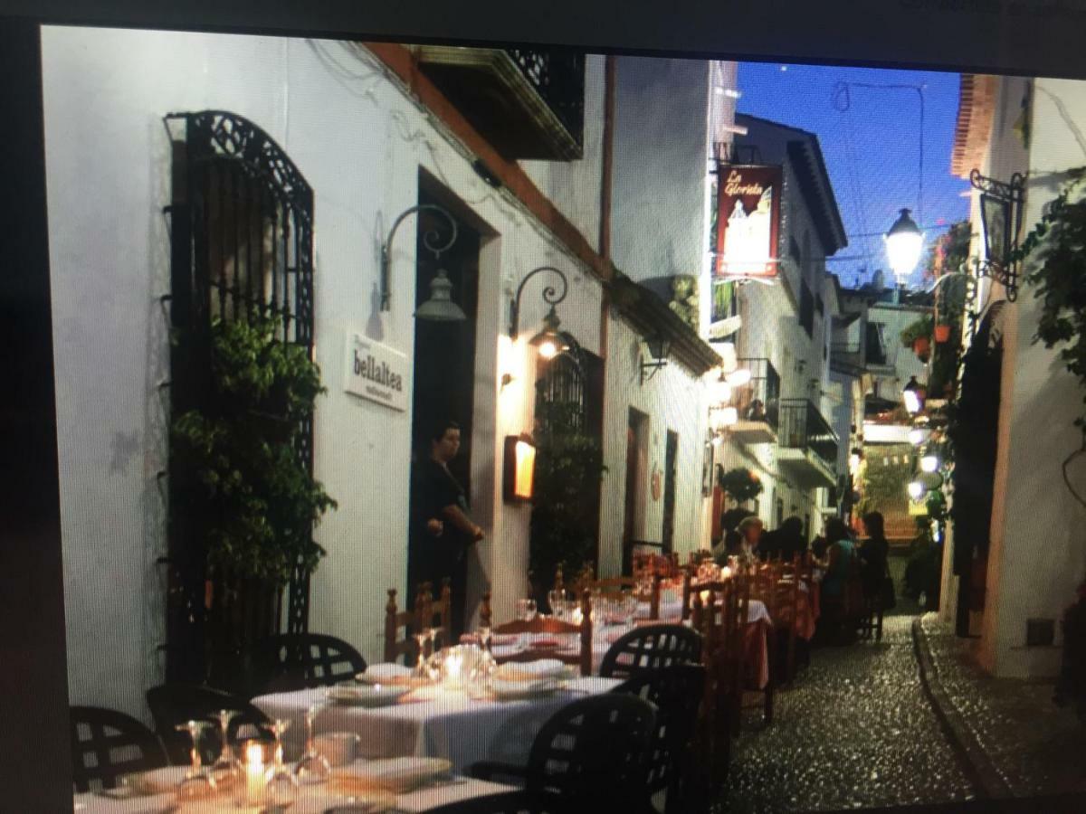 Altea, Callejeando Por Su Casco Antiguo. Εξωτερικό φωτογραφία